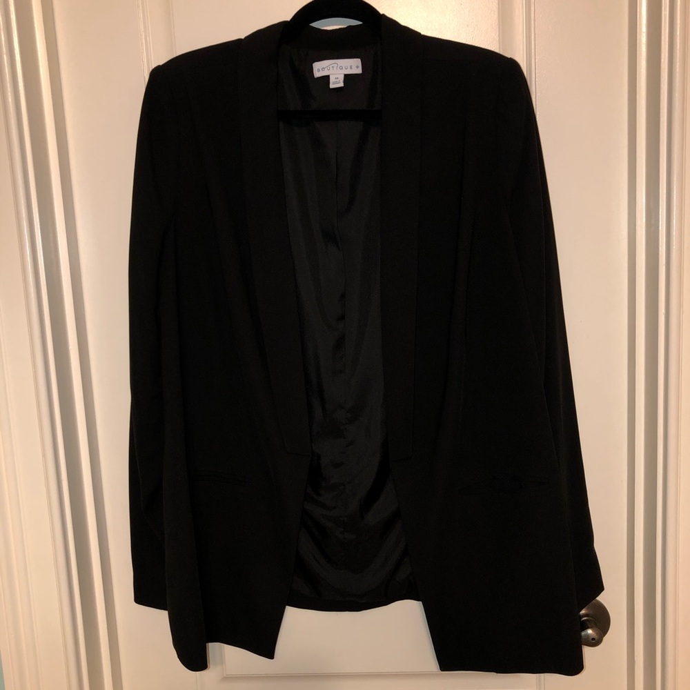 Black light weight blazer